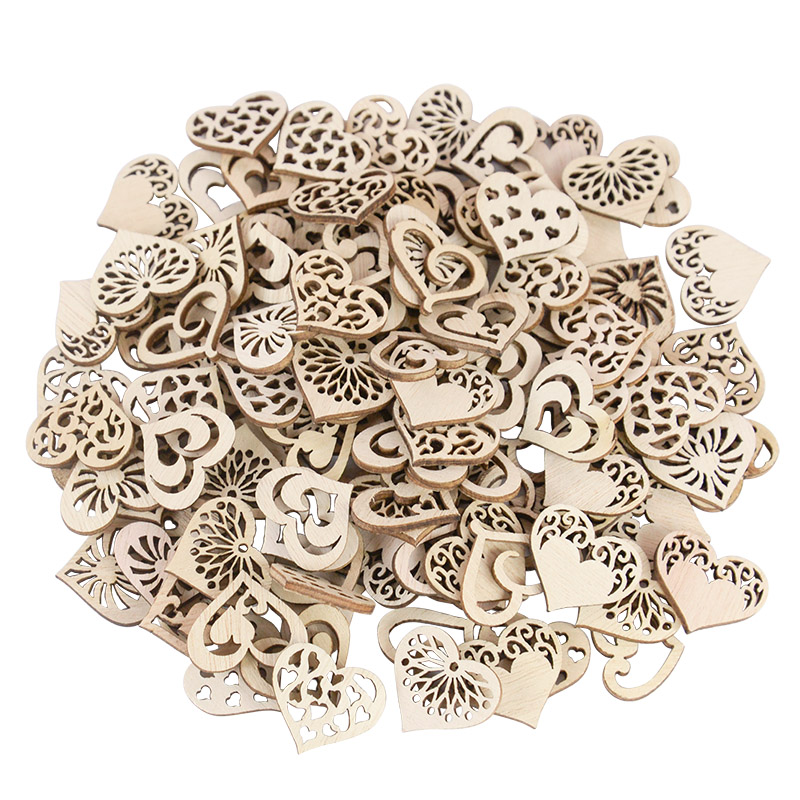Craft Embellishment - 50/100pcs Hollowed รูปแบบหัวใจขนาดเล็กไม้ธรรมชาติ Slice สมุดภาพ Embellishments