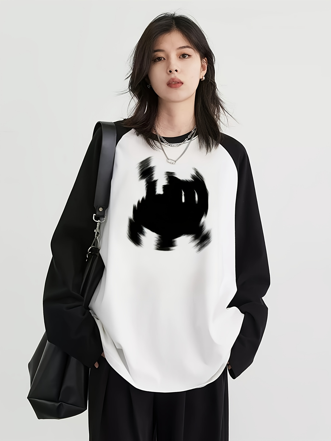 Embellish Knit - เสื้อยืดแขนยาวทรงแร็กแลนสำหรับผู้หญิง Y2K ลายกราฟิกแมวน่ารัก ทรงหลวม คอกลม เสื้อลำลองสำหรับฤดูใบไม้ผลิ/ฤดูใบไม้ร่วง
