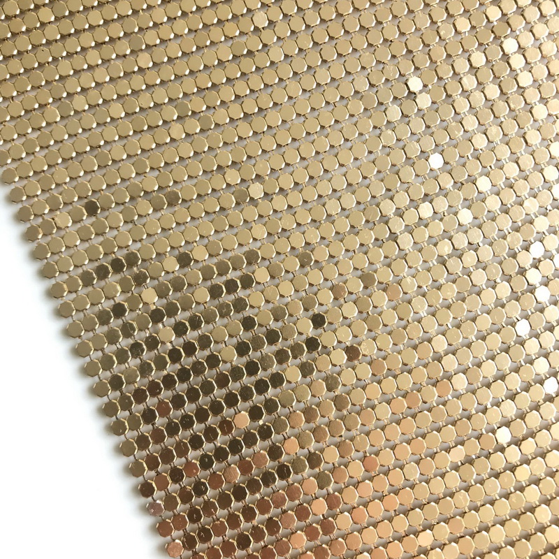 ผ้าเลื่อมโลหะอลูมิเนียมสีทองแบ - Crystal Mesh Fabric บทวิจารณ์และราคา